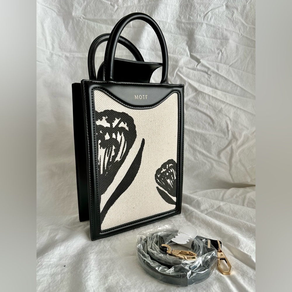 Small handbag